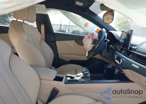 2020 Audi A4 Premium 45 Tfsi Quattro S Tronic z USA, uszkodzony, nr VIN WAUDNAF40LA043381